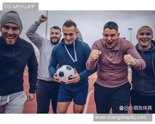 全球足球巨星齐聚一堂合照，众多顶级球员同框展现足球魅力